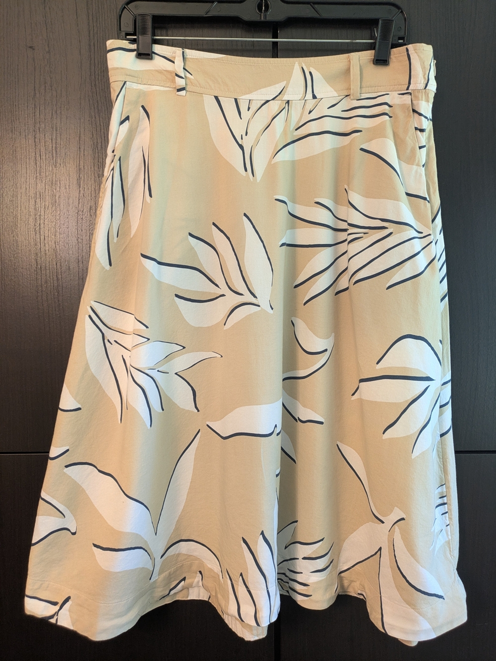LOFT A-Line Skirt Leaf Print Sz 6